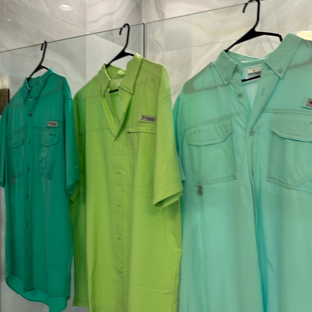 Bundle of 3 Medium Columbia Shirts